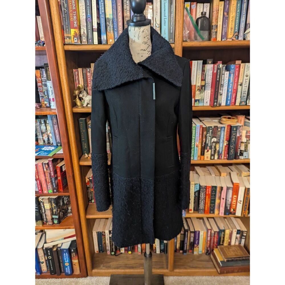 Vintage Toy G Women’s U.S. 8 Black Wool Blend Overcoat Jacket Collared